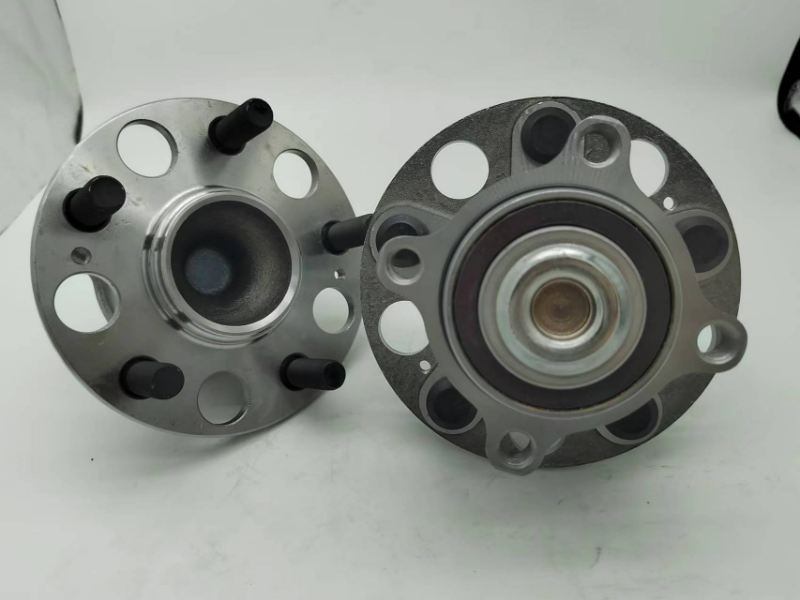 42200-TK4-A01 / RM930957 / As rodas traseiras da Acura TL (2009-2012)