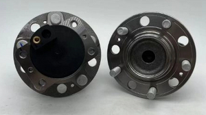 3503230 -W03 / RM931070R / a roda traseira direita do 2017 - Modelo Changan CS35.