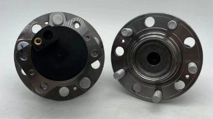 3503230 -W03 / RM931070R / a roda traseira direita do 2017 - Modelo Changan CS35.