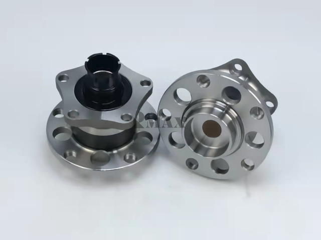 801344D / RM930177 / As rodas traseiras de Volkswagen passat B5