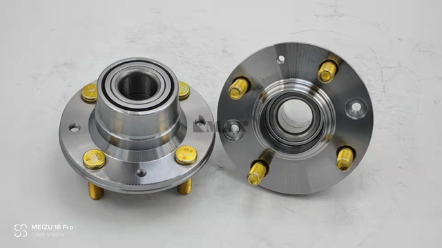 Personalização profissional ： DACF1050B MB844919 (OE) 512148 A roda traseira do Soureast Lancer