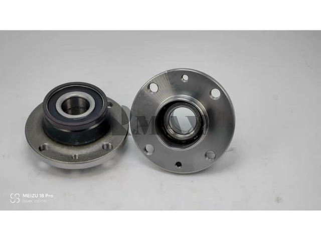 71714463 / rm930194 / As rodas traseiras do Fiat Palio 1.6