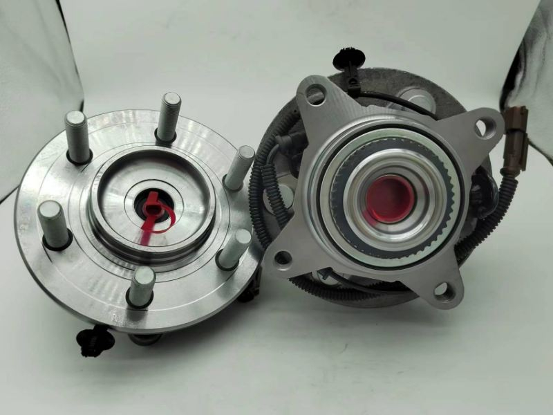 515177 / RM930947 / As rodas dianteiras do Ford F - 150 Raptor de 2018 Raptor - Wheel - Drive.