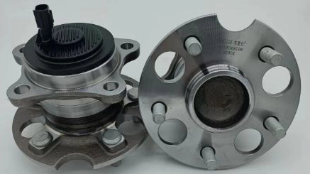 42460-0T010 / RM930870R / a roda traseira direita da Toyota Venza.