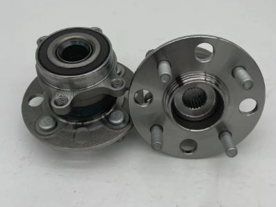 42200-TF6-951 53BWKH13 / RM930931 / As rodas traseiras da versão de tração nas quatro rodas do Honda Fit (2009-2016)