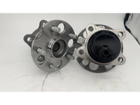 42450-08030 / RM931007 / As rodas traseiras da versão de tração nas duas rodas do Toyota Sienna 2011-2016. 